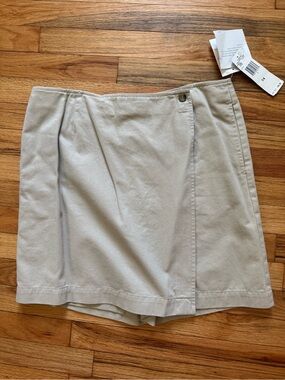 Jones New York Cream Mini Skort